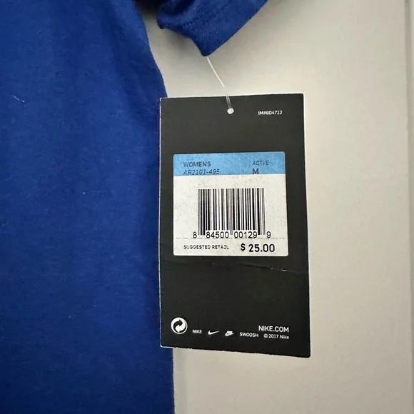 NWT Nike Women's Royal Blue Just Do It Graphic Athletic Workout Tee Size Medium - Picture 4 of 5
